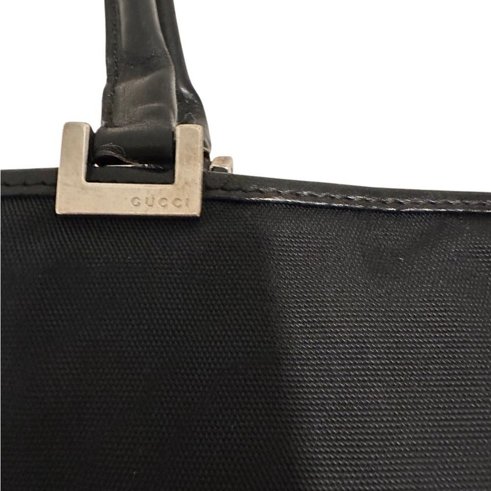 Gucci Black Shoulder Bag - Picture 7 of 13